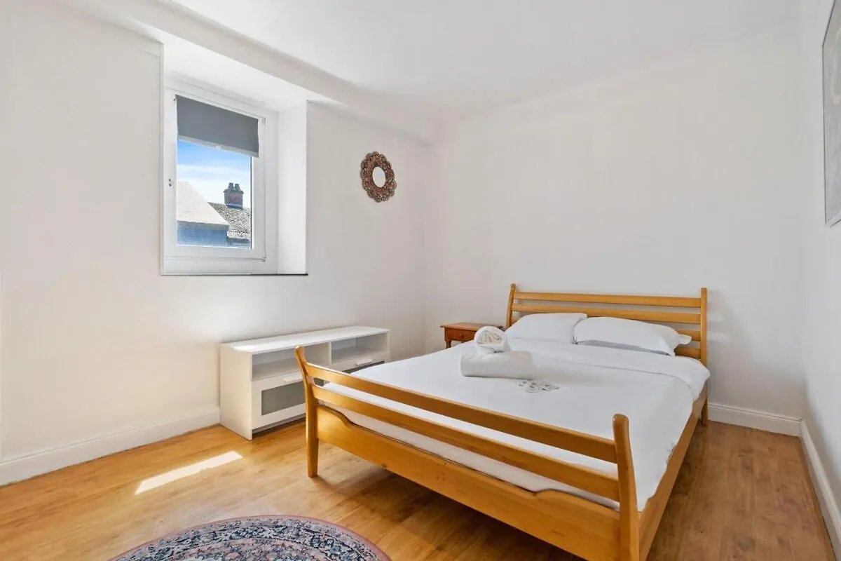 Cozy Townhome Near City Center Free Parking & Wi-Fi Luxembourg Luxembourg