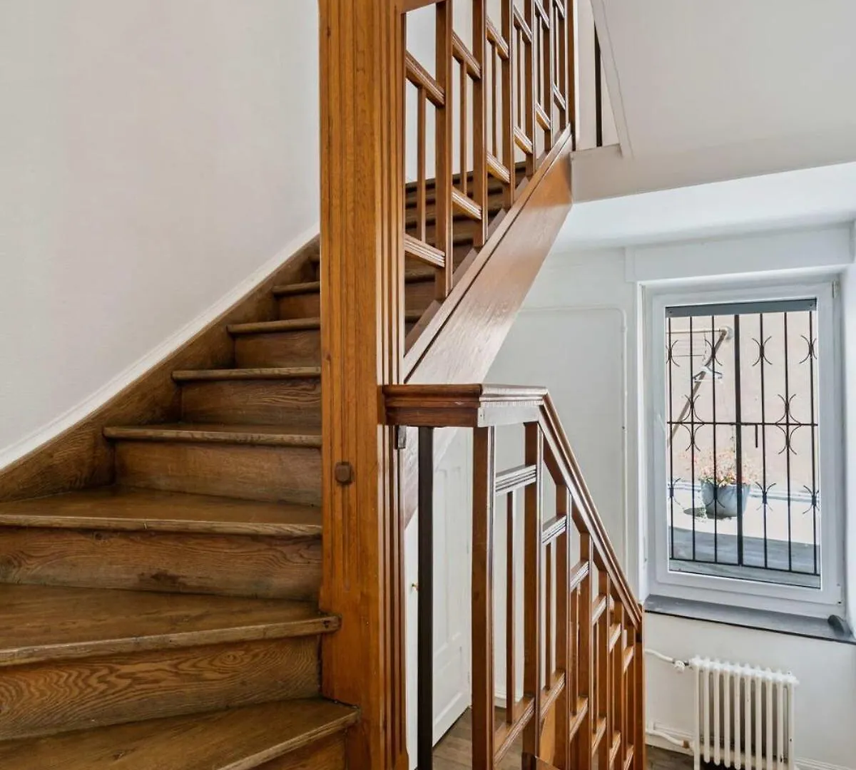 Cozy Townhome Near City Center Free Parking & Wi-Fi Luxembourg Luxembourg