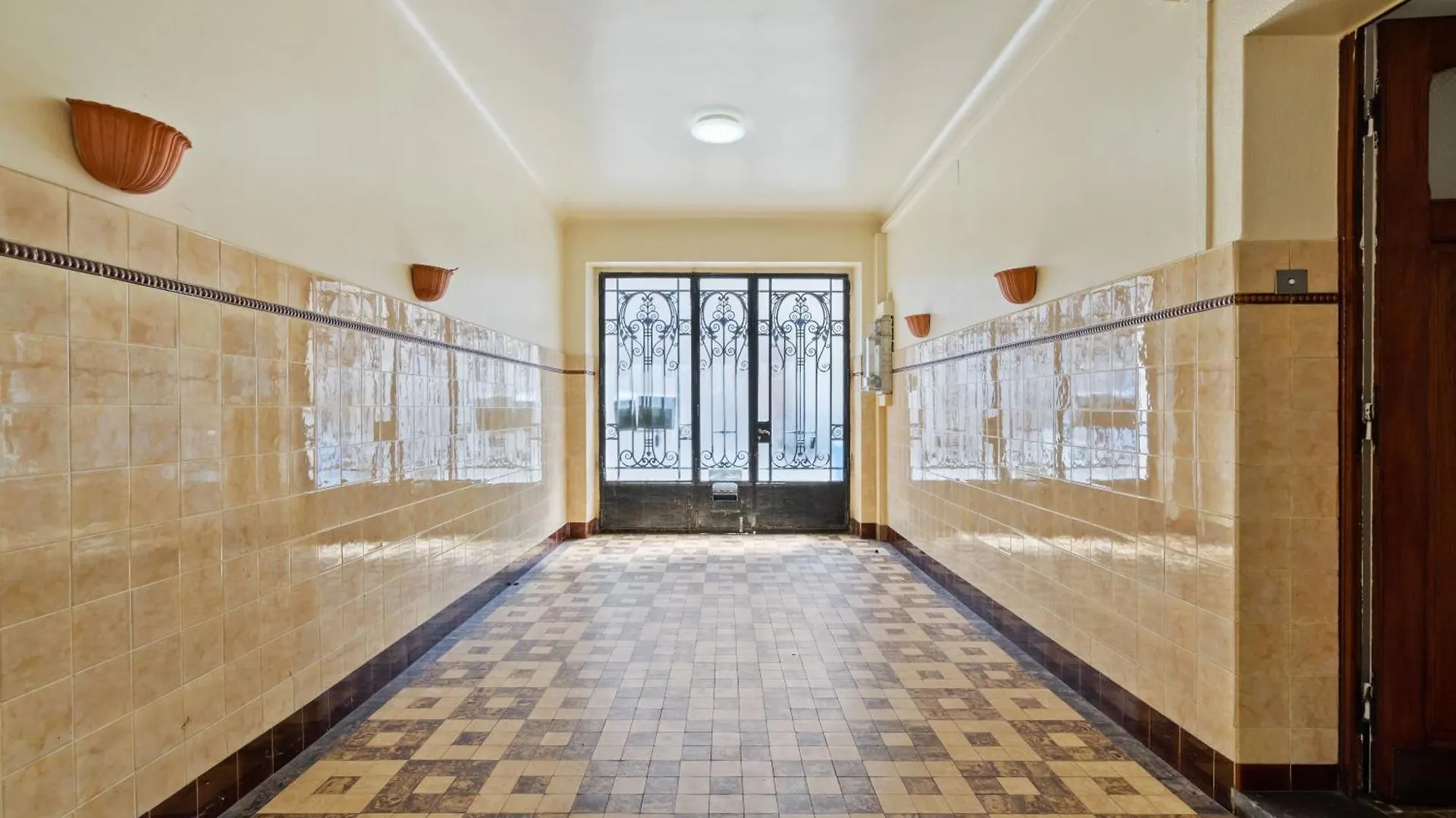 別荘 Cozy Townhome Near City Center Free Parking & Wi-Fi ルクセンブルク