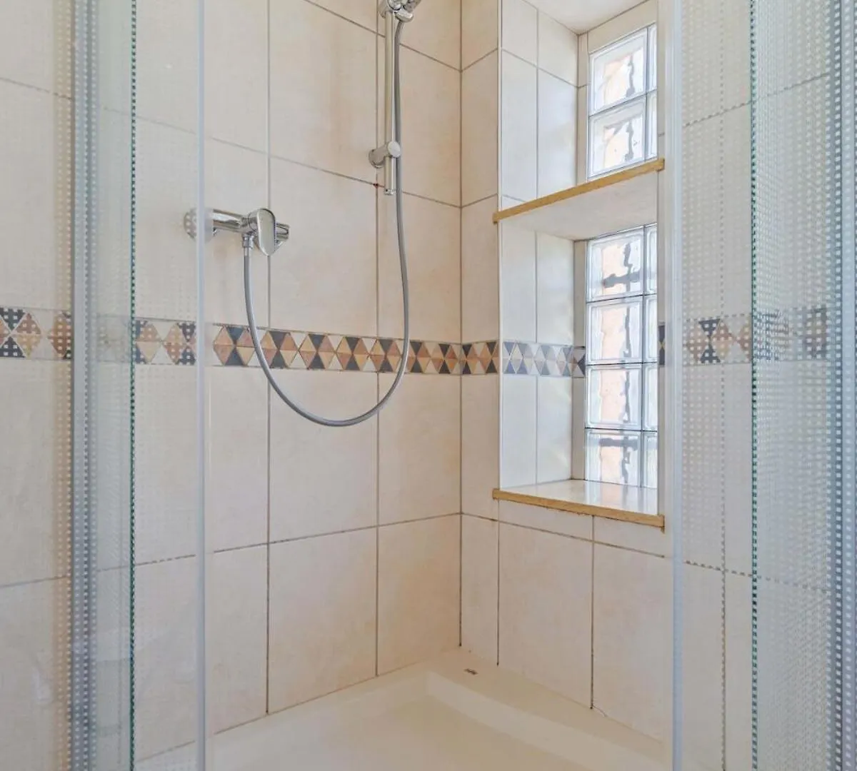 別荘 Cozy Townhome Near City Center Free Parking & Wi-Fi ルクセンブルク